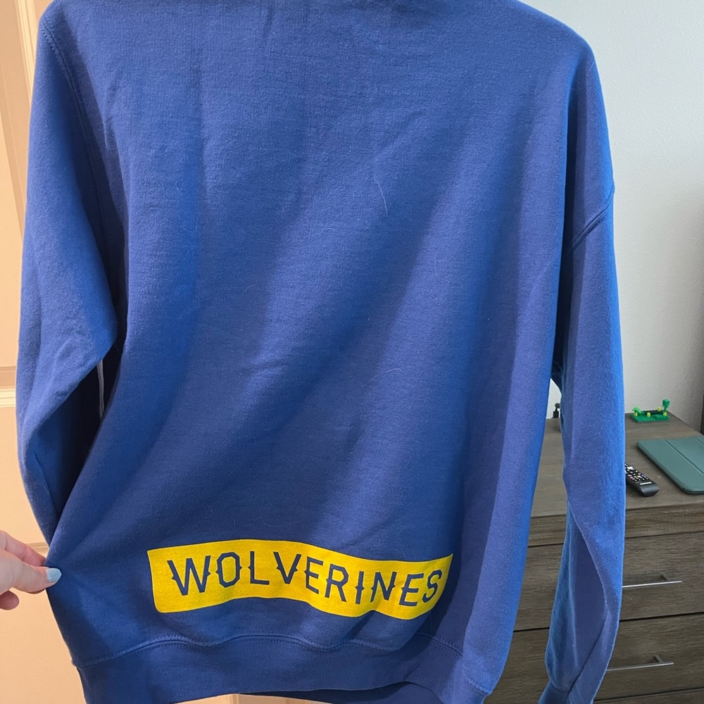 AKA Wolverine Crewneck